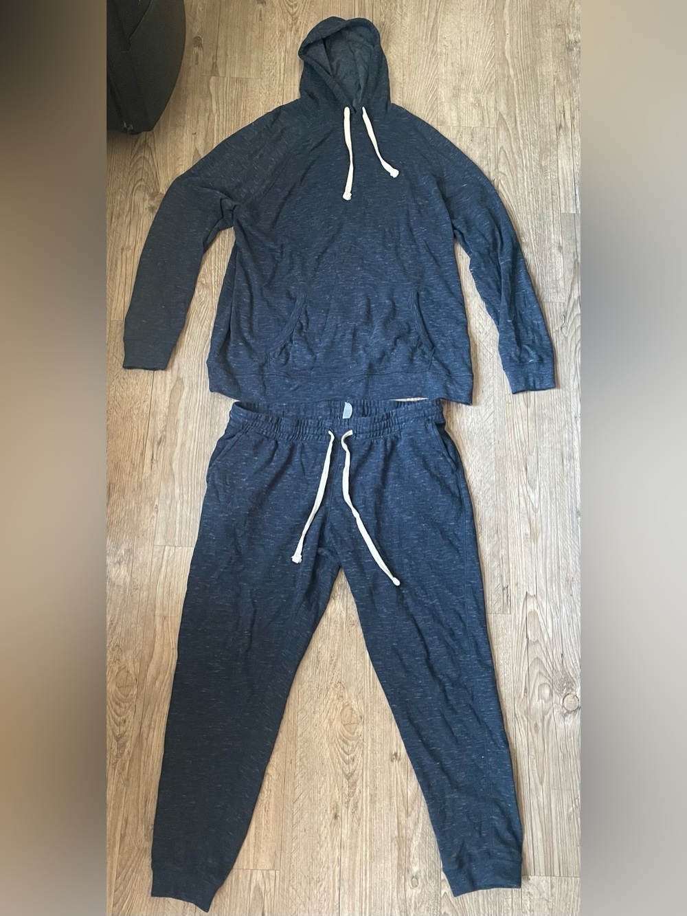 Casual Navy Two-Piece Lounge Set with Drawstring